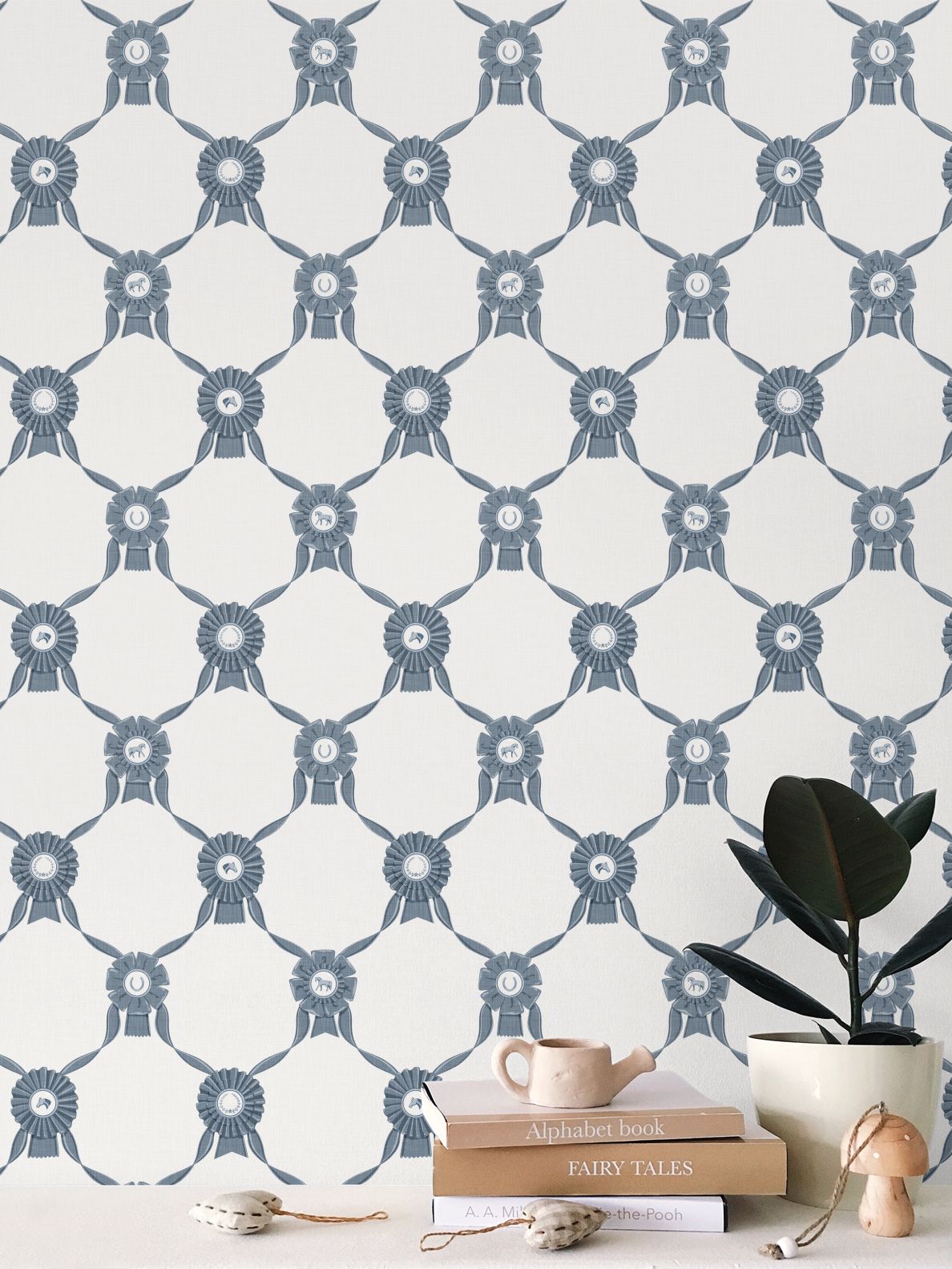 Wallpaper – Rosette Horse Show Ribbons in Chinoiserie Blue and White