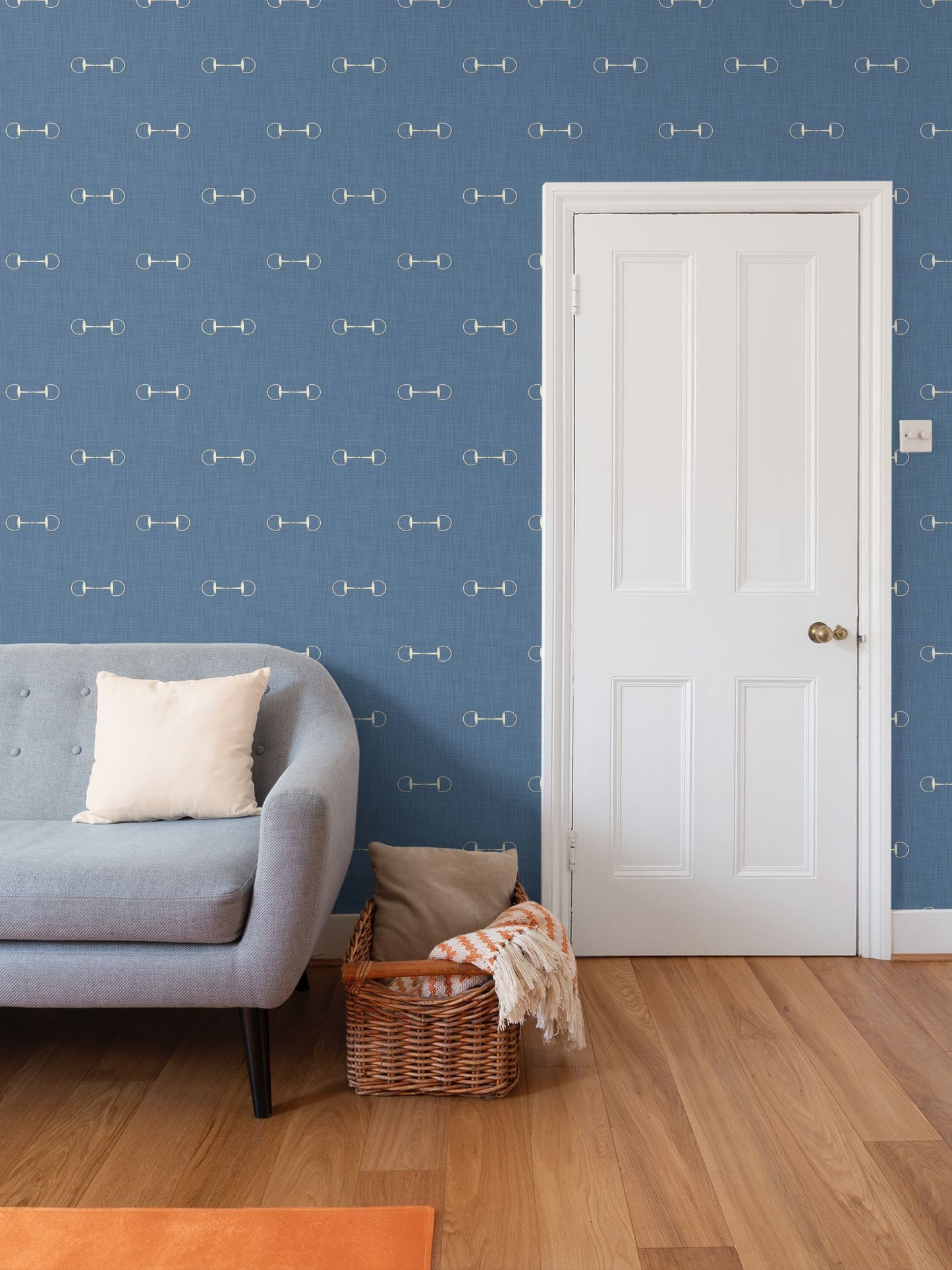 Wallpaper – Lexi Snaffle Horse Bits in Revel Blue